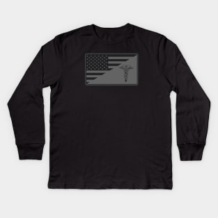 Combat Medic Patch (subdued) Kids Long Sleeve T-Shirt